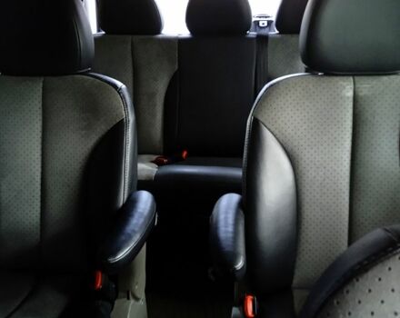 Сірий Додж Ram Van, об'ємом двигуна 2.5 л та пробігом 295 тис. км за 3200 $, фото 2 на Automoto.ua