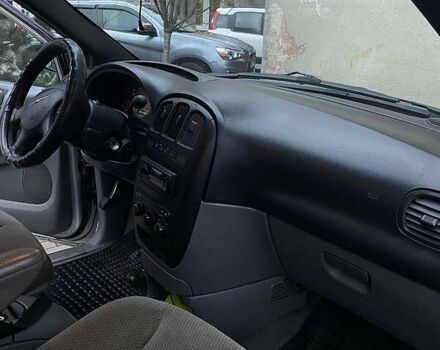 Сірий Додж Ram Van, об'ємом двигуна 2.8 л та пробігом 273 тис. км за 5500 $, фото 10 на Automoto.ua