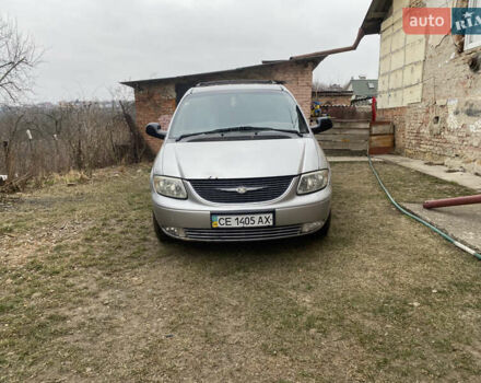Серый Додж Рам Ван, объемом двигателя 2.5 л и пробегом 346 тыс. км за 5000 $, фото 1 на Automoto.ua