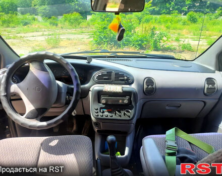 Синій Додж Ram Van, об'ємом двигуна 2.5 л та пробігом 390 тис. км за 2800 $, фото 5 на Automoto.ua