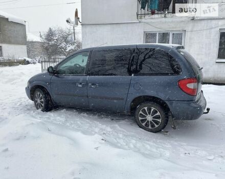 Синій Додж Ram Van, об'ємом двигуна 2.5 л та пробігом 350 тис. км за 3300 $, фото 4 на Automoto.ua