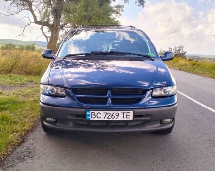 Синій Додж Ram Van, об'ємом двигуна 2.5 л та пробігом 317 тис. км за 2800 $, фото 1 на Automoto.ua