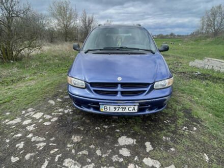 Синій Додж Ram Van, об'ємом двигуна 2.5 л та пробігом 406 тис. км за 2600 $, фото 1 на Automoto.ua