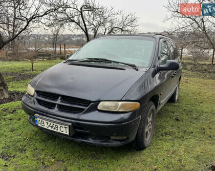 Синий Додж Рам Ван, объемом двигателя 2.5 л и пробегом 467 тыс. км за 1000 $, фото 1 на Automoto.ua