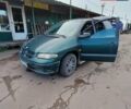 Зеленый Додж Рам Ван, объемом двигателя 2.5 л и пробегом 330 тыс. км за 1500 $, фото 6 на Automoto.ua