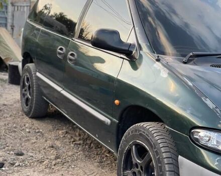 Зелений Додж Ram Van, об'ємом двигуна 3.3 л та пробігом 299 тис. км за 3500 $, фото 1 на Automoto.ua