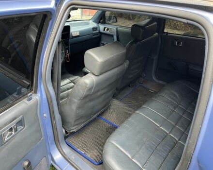 Синий Додж Спирит, объемом двигателя 2.5 л и пробегом 100 тыс. км за 2300 $, фото 7 на Automoto.ua