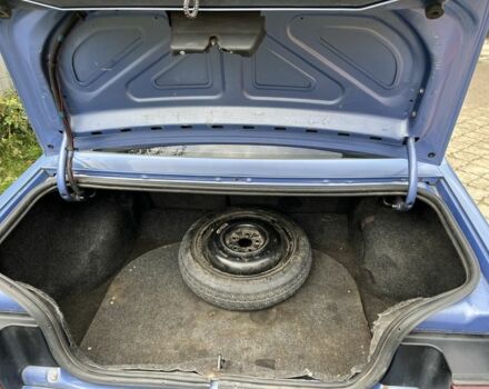 Синий Додж Спирит, объемом двигателя 2.5 л и пробегом 100 тыс. км за 2300 $, фото 9 на Automoto.ua