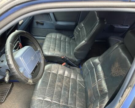 Синий Додж Спирит, объемом двигателя 2.5 л и пробегом 100 тыс. км за 2300 $, фото 5 на Automoto.ua