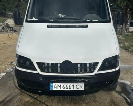 Белый Додж Спринтер, объемом двигателя 2.69 л и пробегом 600 тыс. км за 14000 $, фото 9 на Automoto.ua