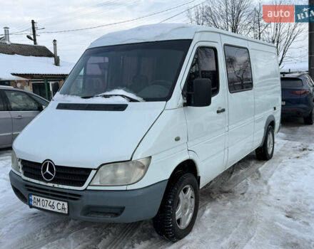 Белый Додж Спринтер, объемом двигателя 2.7 л и пробегом 400 тыс. км за 6000 $, фото 1 на Automoto.ua