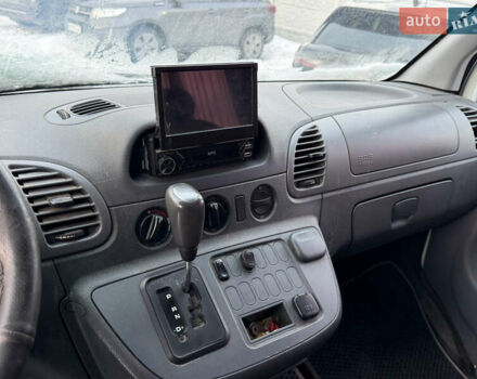 Белый Додж Спринтер, объемом двигателя 2.7 л и пробегом 400 тыс. км за 6000 $, фото 5 на Automoto.ua