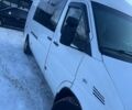 Белый Додж Спринтер, объемом двигателя 2.69 л и пробегом 300 тыс. км за 9500 $, фото 2 на Automoto.ua