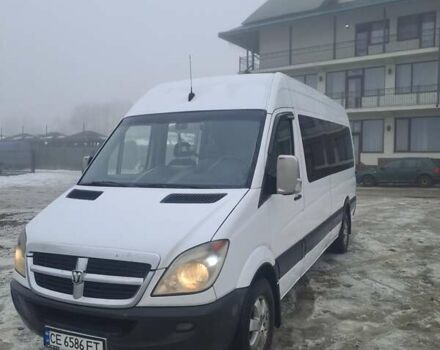 Белый Додж Спринтер, объемом двигателя 2.99 л и пробегом 550 тыс. км за 12300 $, фото 1 на Automoto.ua