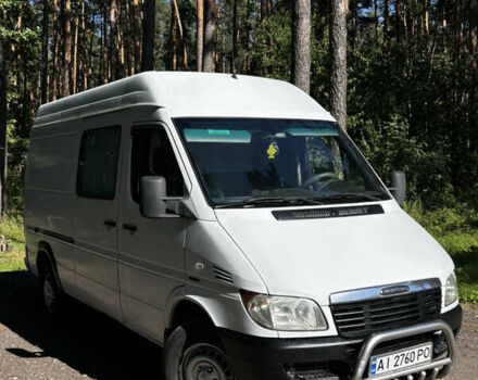 Белый Додж Спринтер, объемом двигателя 2.7 л и пробегом 362 тыс. км за 10000 $, фото 3 на Automoto.ua