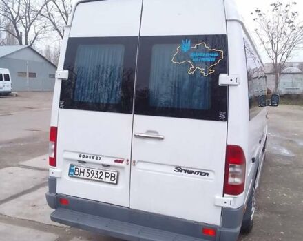 Белый Додж Спринтер, объемом двигателя 2.7 л и пробегом 830 тыс. км за 11300 $, фото 2 на Automoto.ua