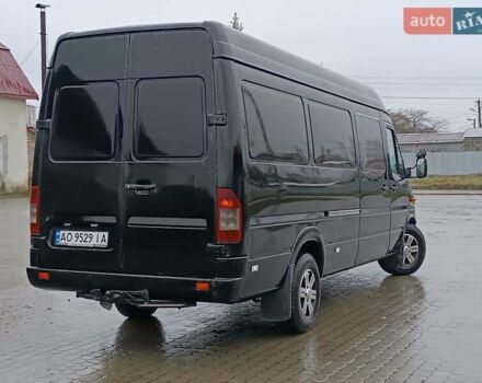 Черный Додж Спринтер, объемом двигателя 2.69 л и пробегом 800 тыс. км за 385000 $, фото 1 на Automoto.ua