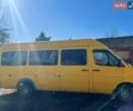 Желтый Додж Спринтер, объемом двигателя 2.69 л и пробегом 300 тыс. км за 9999 $, фото 1 на Automoto.ua