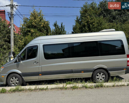 Серый Додж Спринтер, объемом двигателя 3 л и пробегом 110 тыс. км за 25000 $, фото 4 на Automoto.ua