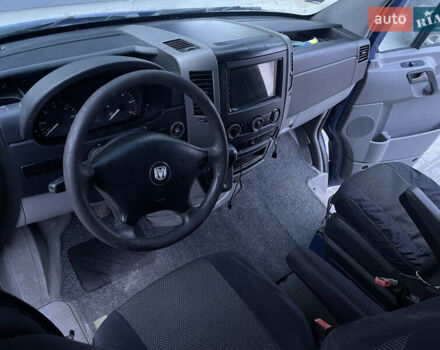 Синий Додж Спринтер, объемом двигателя 2.99 л и пробегом 350 тыс. км за 9950 $, фото 6 на Automoto.ua