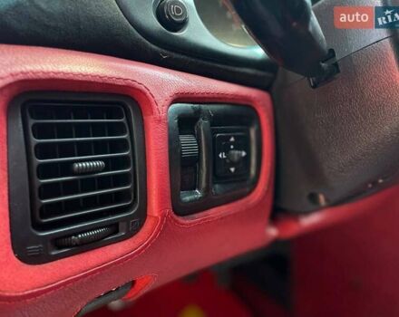 Червоний Додж Stealth, об'ємом двигуна 3 л та пробігом 137 тис. км за 13600 $, фото 10 на Automoto.ua