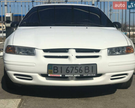 Белый Додж Стратус, объемом двигателя 2.4 л и пробегом 190 тыс. км за 2999 $, фото 1 на Automoto.ua