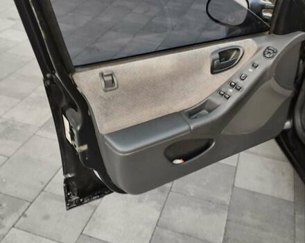 Чорний Додж Стратус, об'ємом двигуна 2 л та пробігом 170 тис. км за 3300 $, фото 12 на Automoto.ua