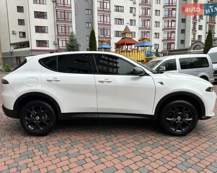 Белый Додж Hornet, объемом двигателя 2 л и пробегом 4 тыс. км за 25150 $, фото 139 на Automoto.ua