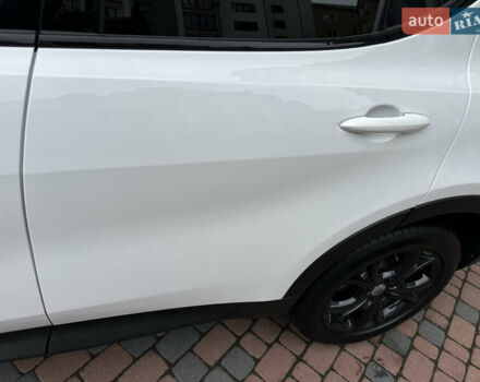 Белый Додж Hornet, объемом двигателя 2 л и пробегом 4 тыс. км за 25150 $, фото 114 на Automoto.ua