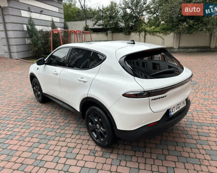 Белый Додж Hornet, объемом двигателя 2 л и пробегом 4 тыс. км за 25150 $, фото 151 на Automoto.ua