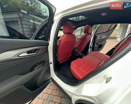 Белый Додж Hornet, объемом двигателя 2 л и пробегом 4 тыс. км за 25150 $, фото 41 на Automoto.ua