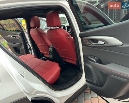 Белый Додж Hornet, объемом двигателя 2 л и пробегом 4 тыс. км за 25150 $, фото 37 на Automoto.ua