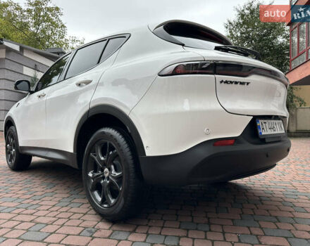 Белый Додж Hornet, объемом двигателя 2 л и пробегом 4 тыс. км за 25150 $, фото 147 на Automoto.ua