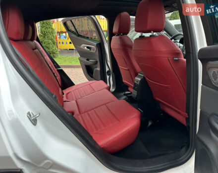 Белый Додж Hornet, объемом двигателя 2 л и пробегом 4 тыс. км за 25150 $, фото 36 на Automoto.ua