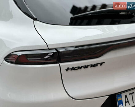 Белый Додж Hornet, объемом двигателя 2 л и пробегом 4 тыс. км за 25150 $, фото 165 на Automoto.ua