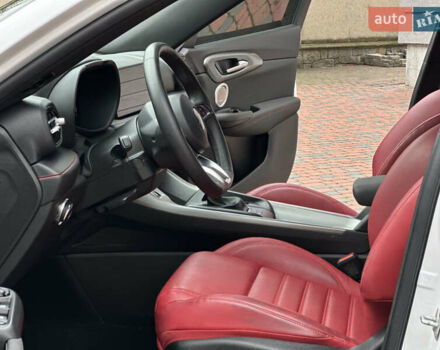 Белый Додж Hornet, объемом двигателя 2 л и пробегом 4 тыс. км за 25150 $, фото 79 на Automoto.ua