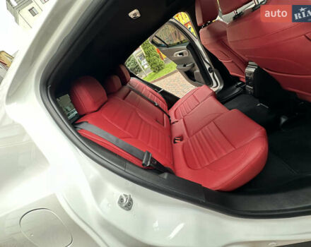 Белый Додж Hornet, объемом двигателя 2 л и пробегом 4 тыс. км за 25150 $, фото 28 на Automoto.ua