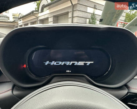 Белый Додж Hornet, объемом двигателя 2 л и пробегом 4 тыс. км за 25150 $, фото 89 на Automoto.ua