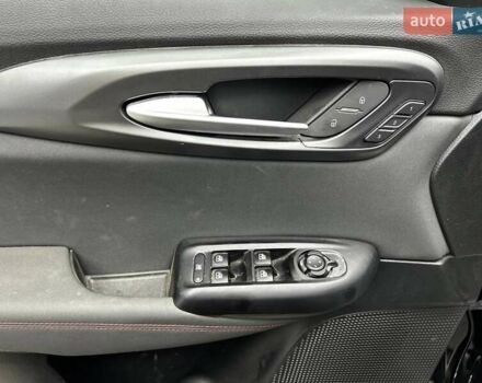 Черный Додж Hornet, объемом двигателя 1.33 л и пробегом 8 тыс. км за 26700 $, фото 8 на Automoto.ua