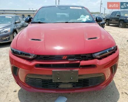 Красный Додж Hornet, объемом двигателя 1.3 л и пробегом 17 тыс. км за 21800 $, фото 7 на Automoto.ua