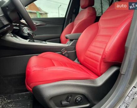 Серый Додж Hornet, объемом двигателя 2 л и пробегом 20 тыс. км за 26999 $, фото 29 на Automoto.ua