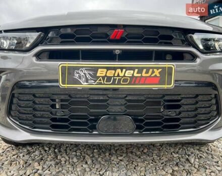 Серый Додж Hornet, объемом двигателя 2 л и пробегом 20 тыс. км за 26999 $, фото 9 на Automoto.ua