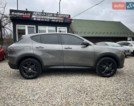 Серый Додж Hornet, объемом двигателя 2 л и пробегом 20 тыс. км за 26999 $, фото 7 на Automoto.ua