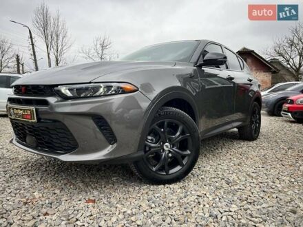 Серый Додж Hornet, объемом двигателя 2 л и пробегом 20 тыс. км за 26999 $, фото 1 на Automoto.ua