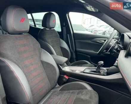 Синій Додж Hornet, об'ємом двигуна 1.3 л та пробігом 10 тис. км за 29990 $, фото 41 на Automoto.ua