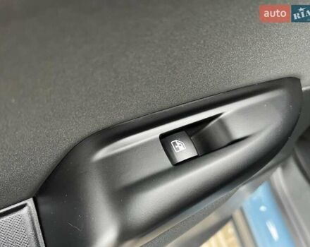 Синій Додж Hornet, об'ємом двигуна 1.3 л та пробігом 10 тис. км за 29990 $, фото 37 на Automoto.ua