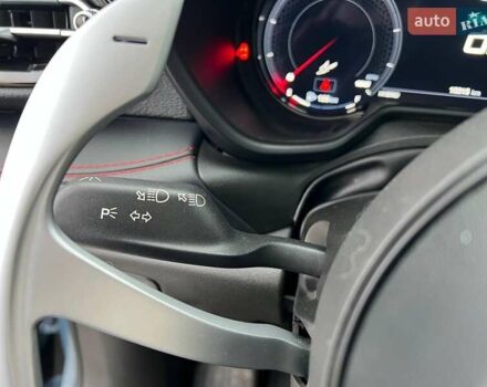 Синій Додж Hornet, об'ємом двигуна 1.3 л та пробігом 10 тис. км за 29990 $, фото 26 на Automoto.ua