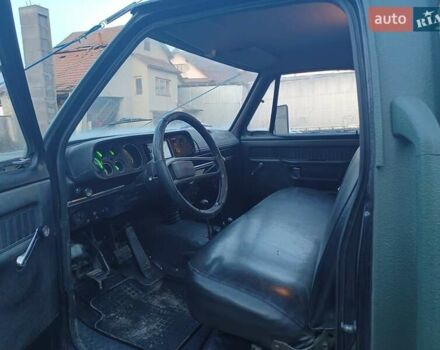 Зеленый Додж M 880, объемом двигателя 4.6 л и пробегом 15 тыс. км за 19999 $, фото 15 на Automoto.ua