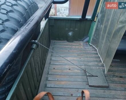 Зеленый Додж M 880, объемом двигателя 4.6 л и пробегом 15 тыс. км за 19999 $, фото 22 на Automoto.ua