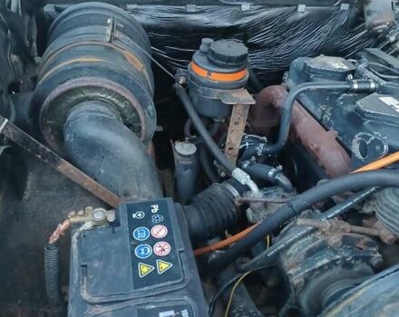 Зеленый Додж M 880, объемом двигателя 4.6 л и пробегом 15 тыс. км за 19999 $, фото 24 на Automoto.ua